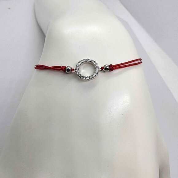 NEW Sterling Silver 925 Round Design with Adjustable Bracelet - Picture 1 of 3